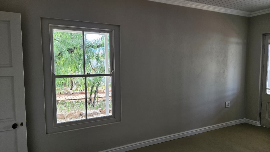 5 Bedroom Property for Sale in Prince Albert Western Cape